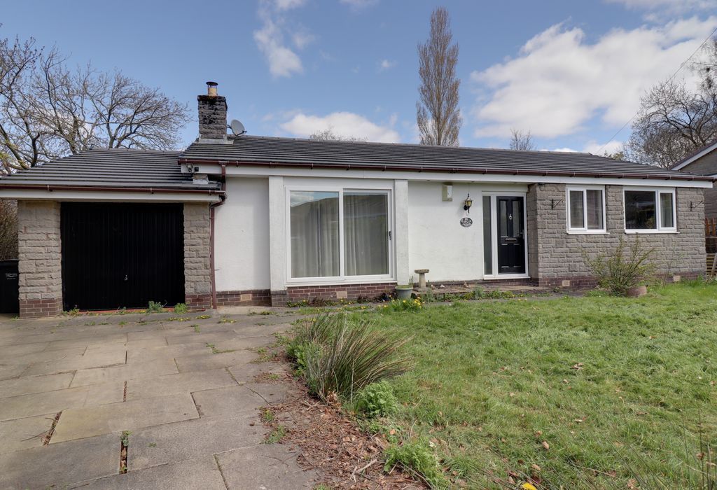 3 bed detached house for sale in Harvelin Park, Todmorden OL14 Zoopla