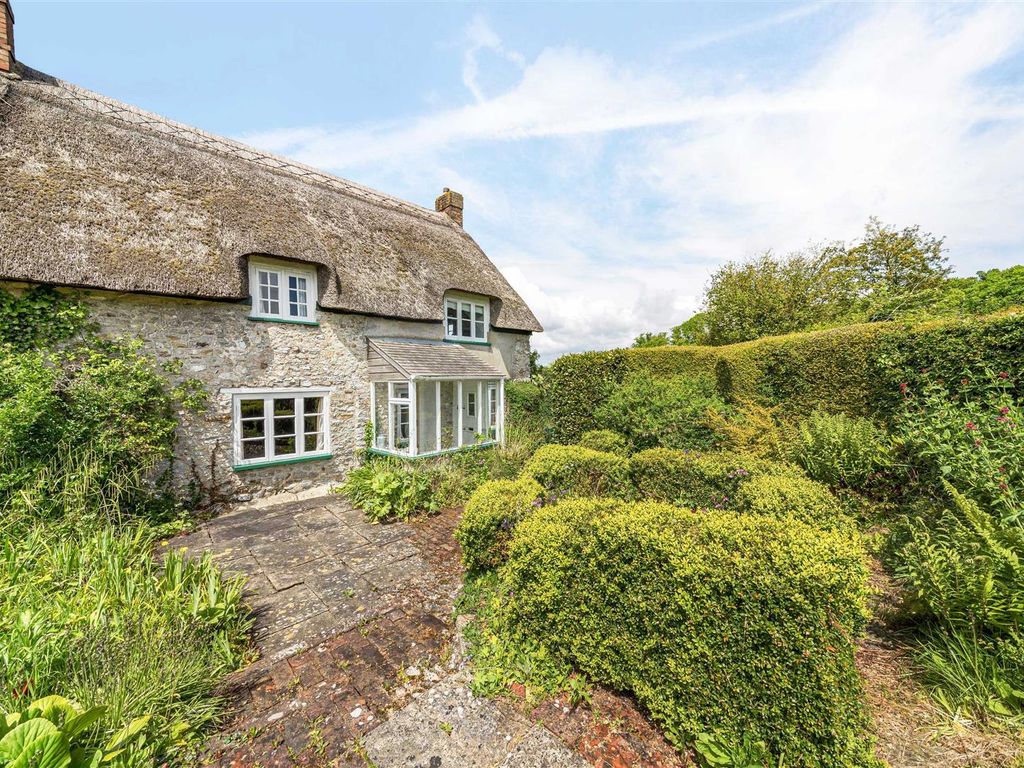 4 bed semidetached house for sale in Wytch Green, Hawkchurch