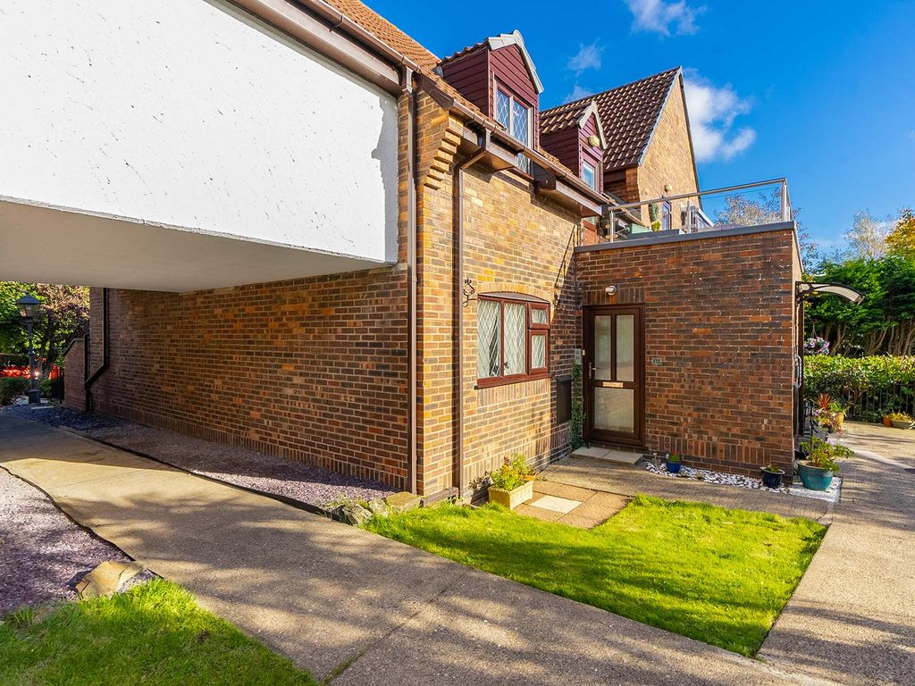 1 bed flat for sale in 115, Saddle Mews, Douglas IM2, £179,950 Zoopla