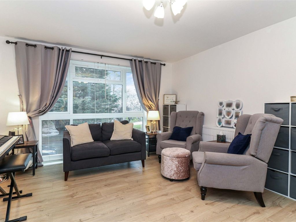 2 bed flat for sale in Berry Lane, Rickmansworth WD3, £315,000 Zoopla