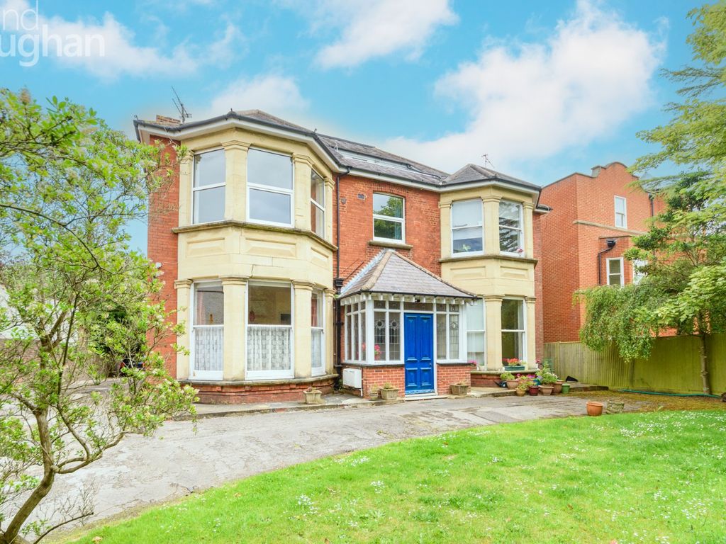 2 bed flat for sale in Dyke Road Avenue, Brighton BN1 Zoopla