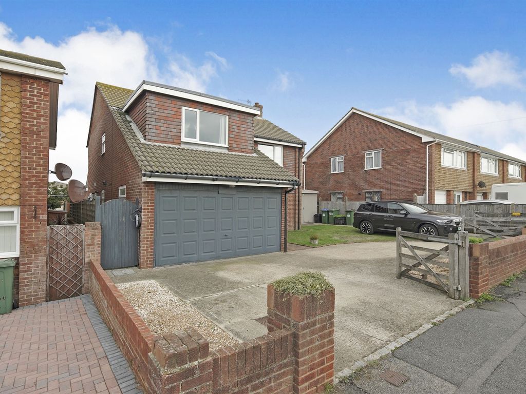 Arundel Road, Peacehaven BN10  