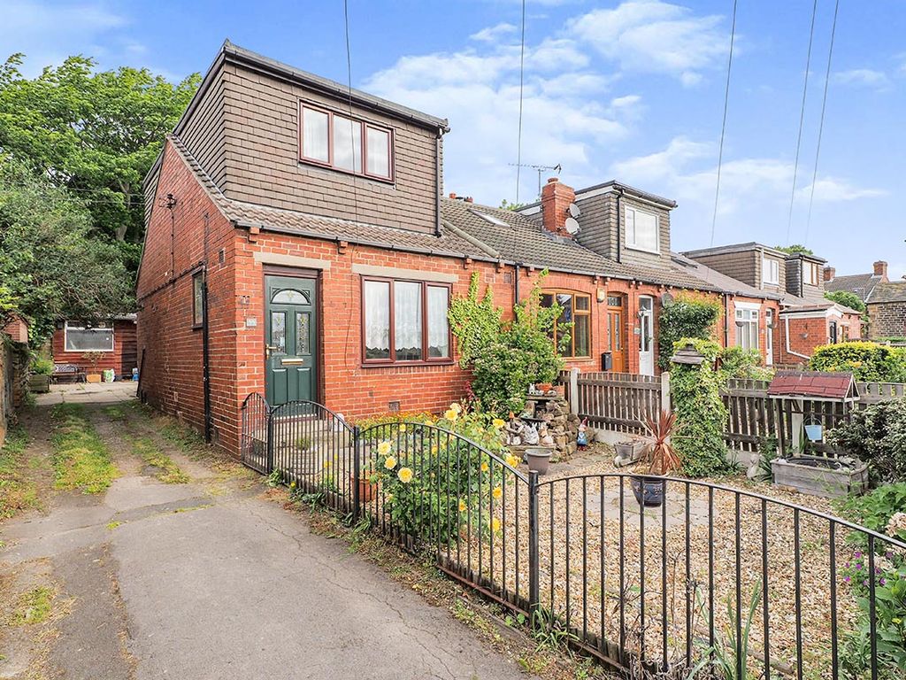 2 bed terraced house for sale in Mill Lane, Ryhill, Wakefield, West