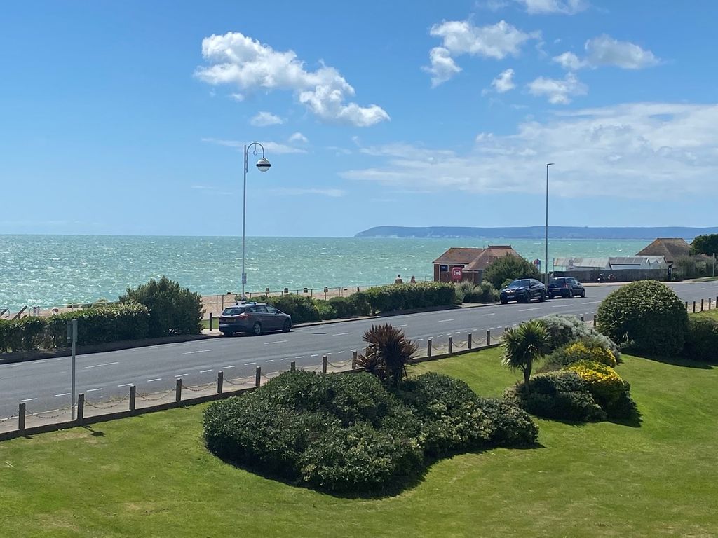 3 bed flat for sale in St Kitts, West Parade, Bexhill TN39 Zoopla