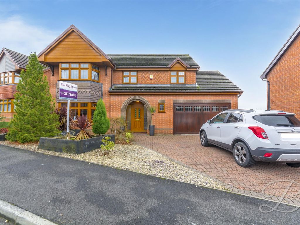5 bed detached house for sale in Occupation Lane, Edwinstowe, Mansfield