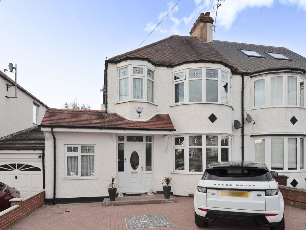 5 bed semidetached house for sale in Hill Rise, Potters Bar EN6 Zoopla