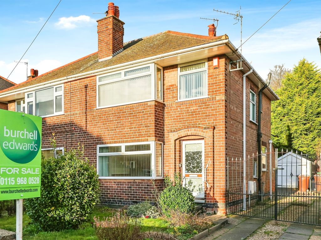 3 bed semidetached house for sale in Heatherley Drive, Nottingham NG6