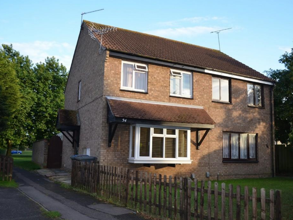 3 bed semidetached house to rent in The Wheelwrights, Trimley St. Mary