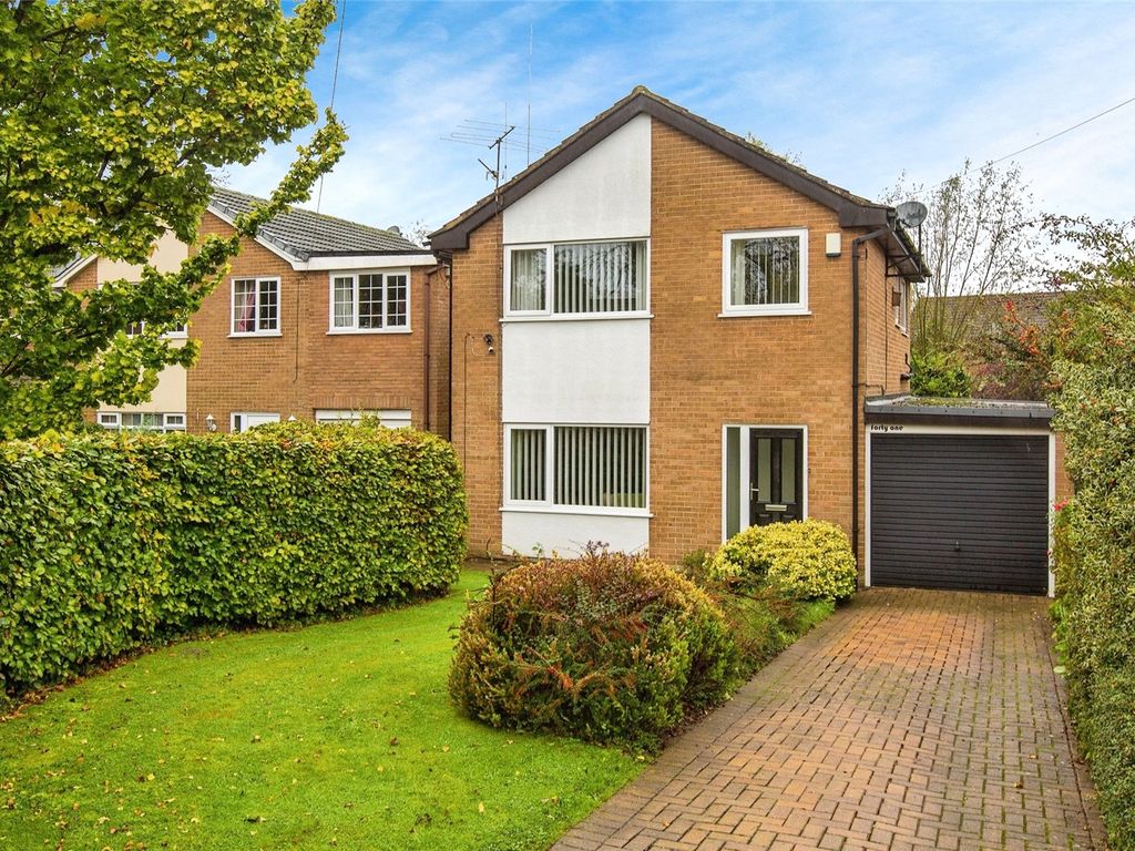 3 bed detached house for sale in Hollins Grove, Fulwood, Preston