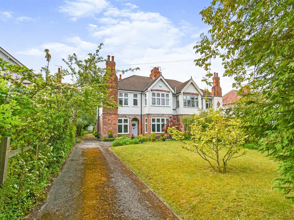 4 bed property for sale in Stockton Lane, York YO31 Zoopla