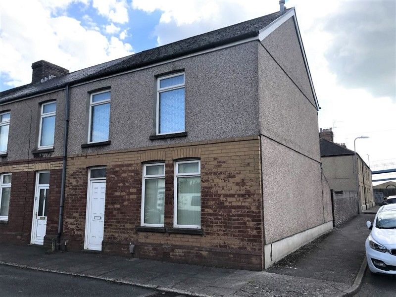 3 bed end terrace house for sale in Pendarvis Terrace, Port Talbot