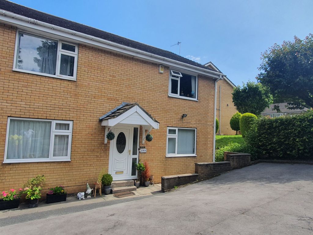 Room to rent in Moore Avenue, Bradford BD7 Zoopla