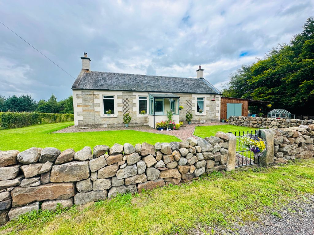 2 bed bungalow for sale in Bridgend Cottage, Slamannan, Falkirk FK1, £