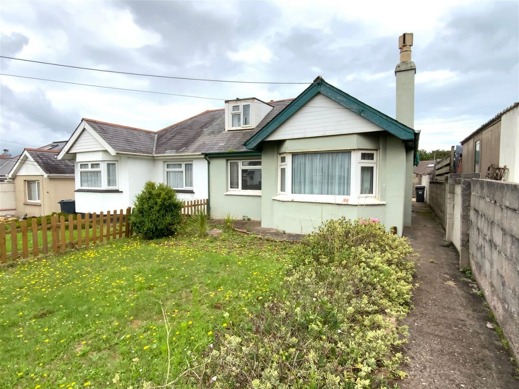 2 bed semidetached house for sale in Brixham Road, Paignton TQ4, £