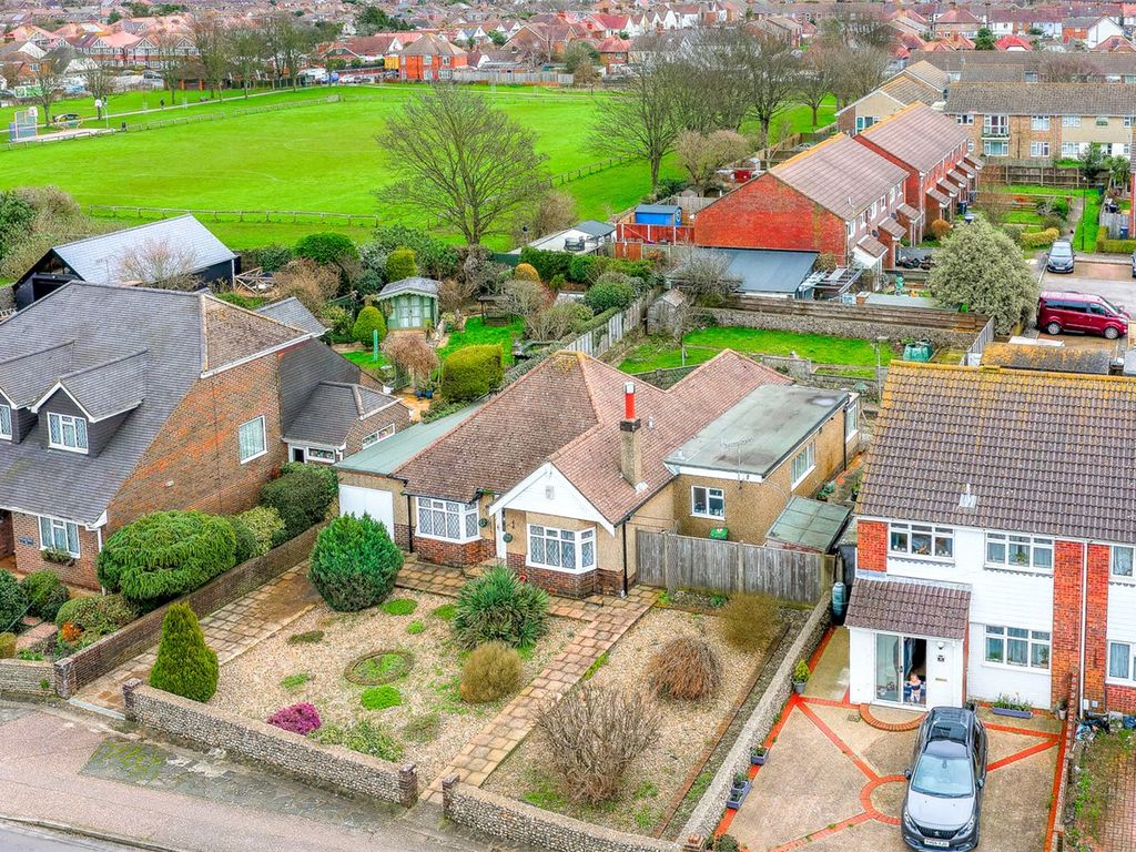4 bed bungalow for sale in Cokeham Lane, Sompting, Lancing, West Sussex