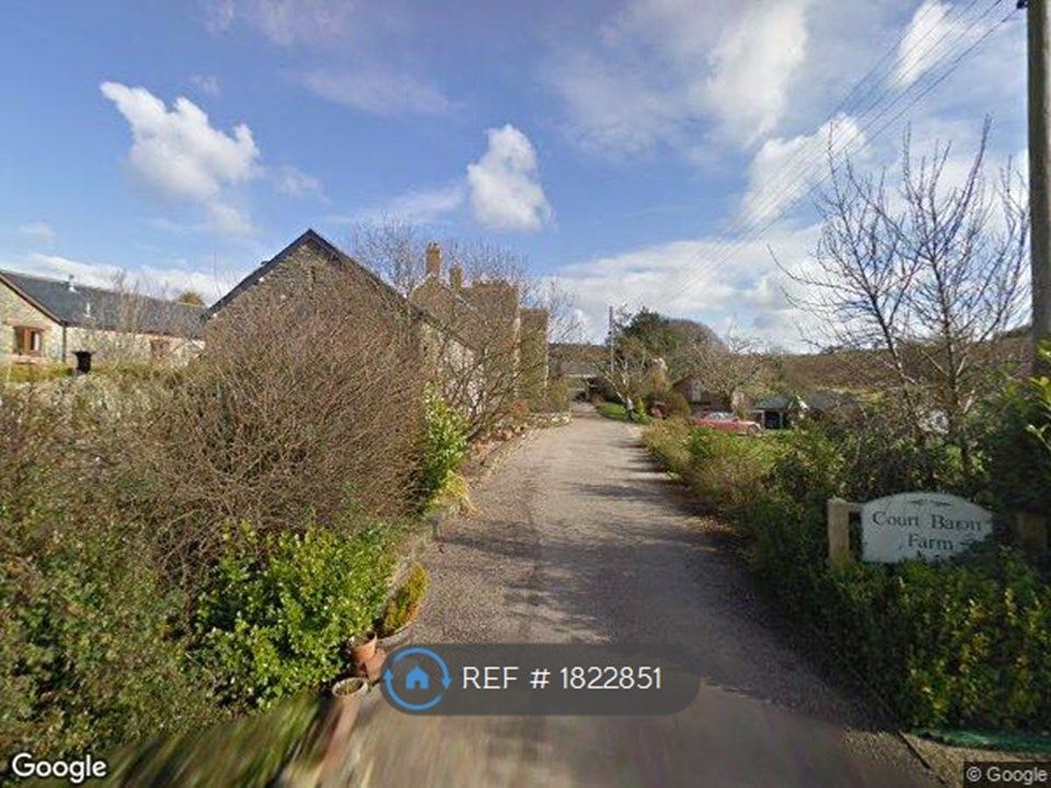 2 bed terraced house to rent in Court Barton, Aveton Gifford