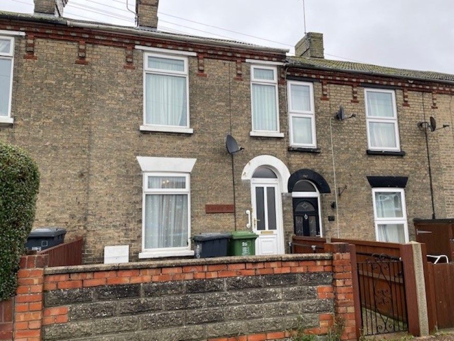 2 bed terraced house for sale in 26 Stradbroke Road, Gorleston, Great