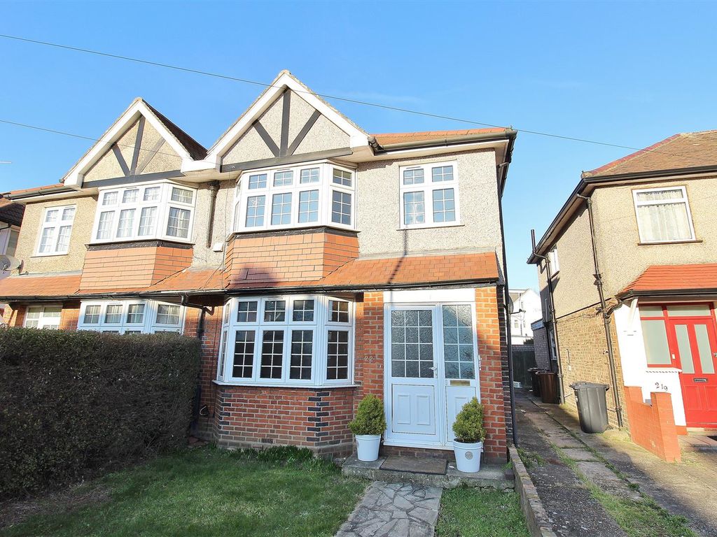 4 bed property to rent in Ellerdine Road, Hounslow TW3 Zoopla