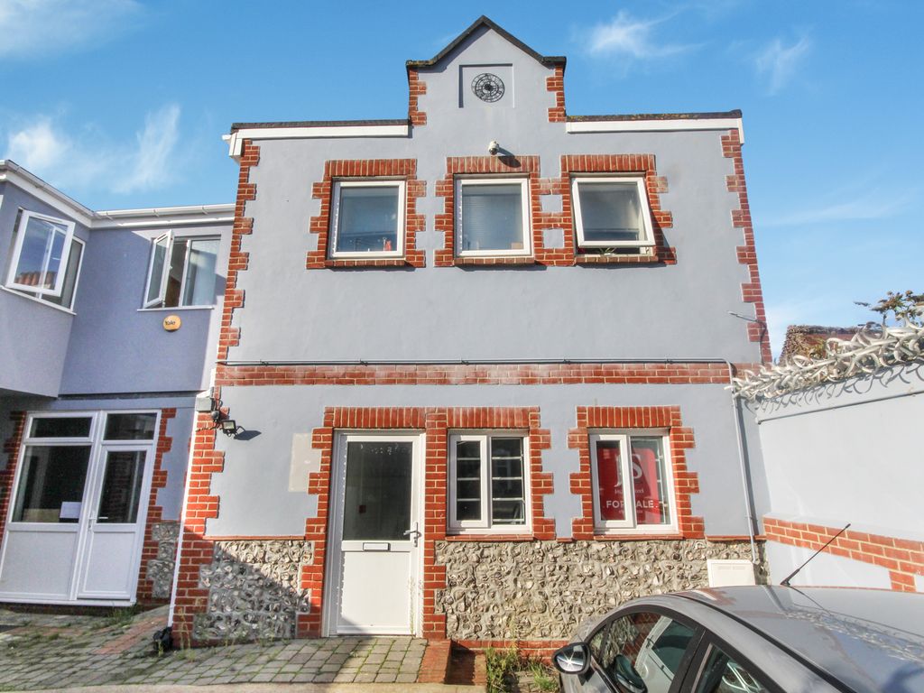 2 bed for sale in North Road, Lancing BN15 Zoopla