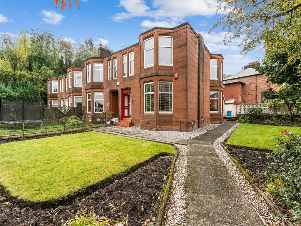 3 bed end terrace house for sale in Eastwoodmains Road, Giffnock, East