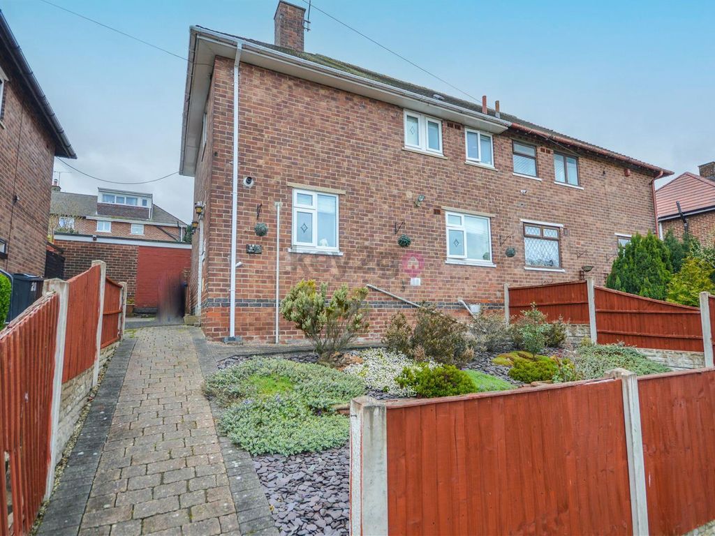 3 bed semidetached house for sale in Cotleigh Drive, Hackenthorpe