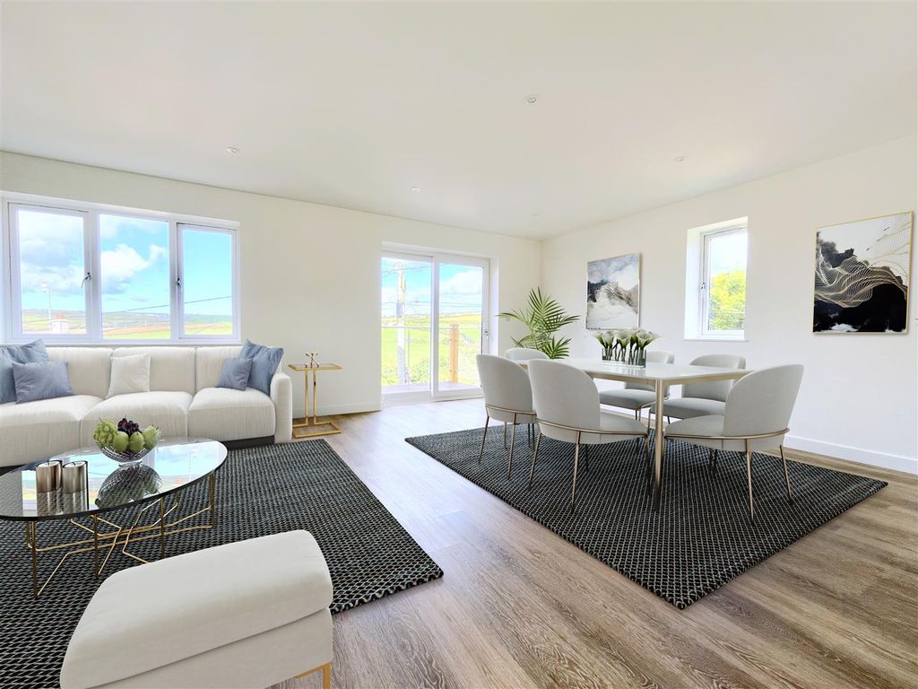 5 bed semidetached house for sale in Chapel Hill, Bolingey