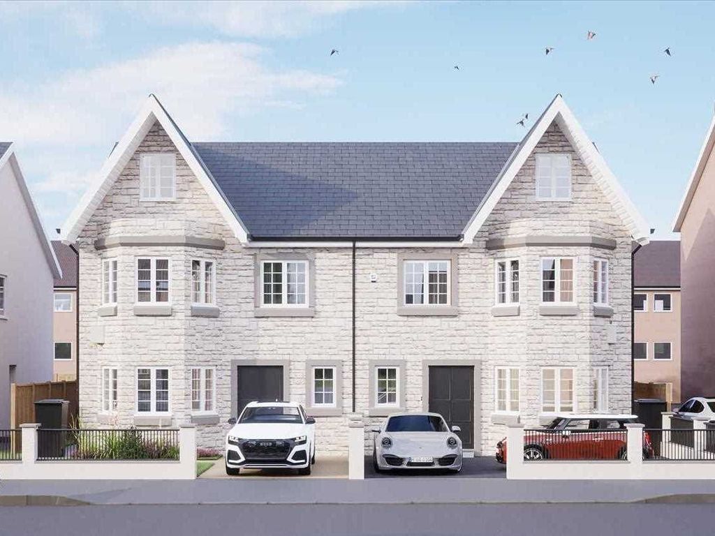 New home, 4 bed town house for sale in Circus Drive, Dennistoun