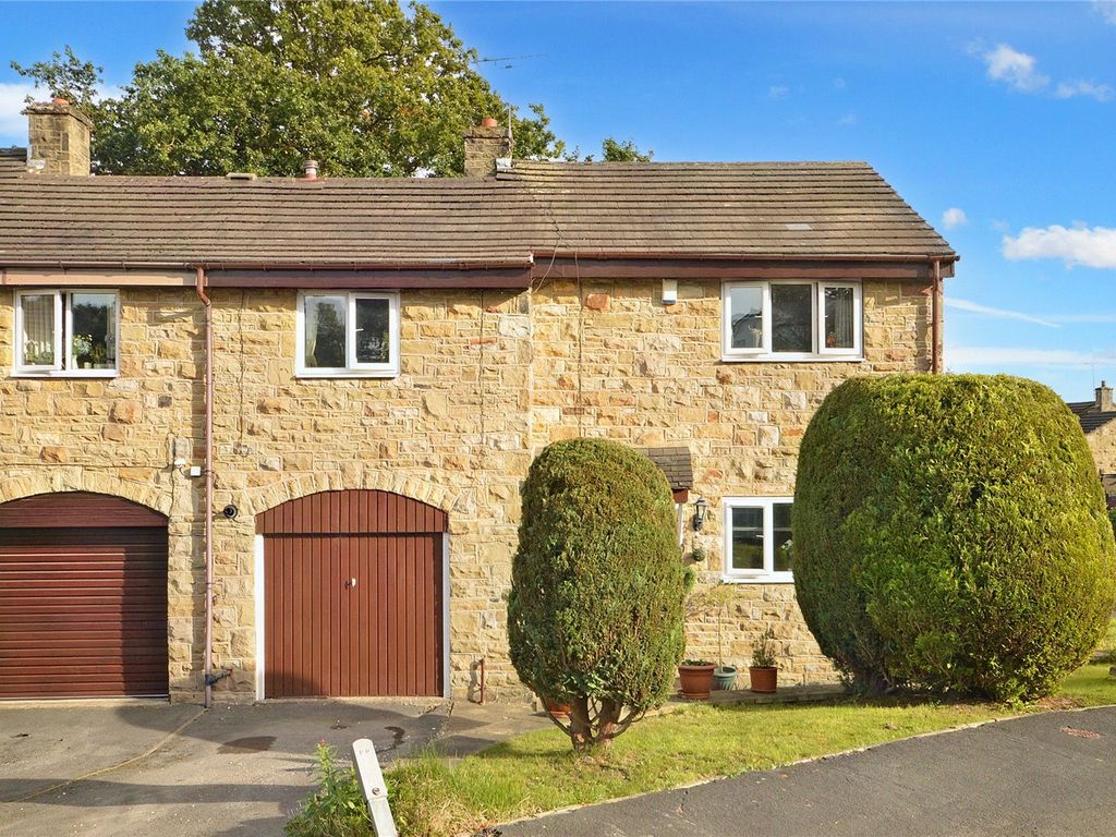 3 bed terraced house for sale in East Causeway, Leeds, West Yorkshire