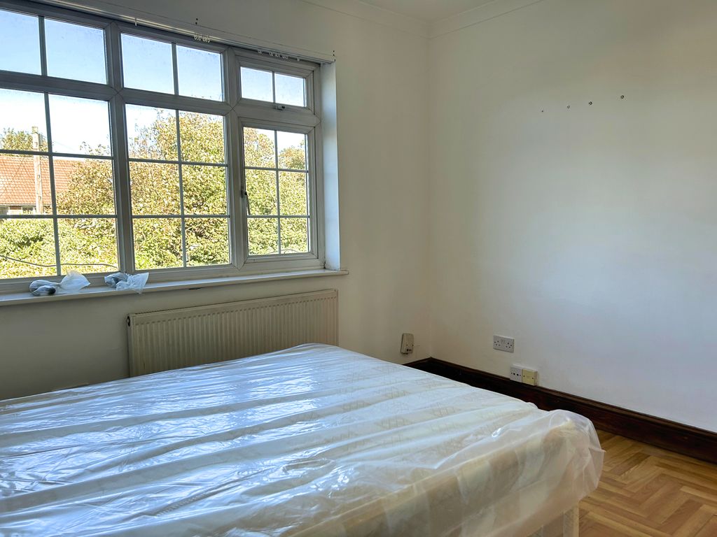 4 bed terraced house for sale in Broadlands Avenue, Enfield EN3, £