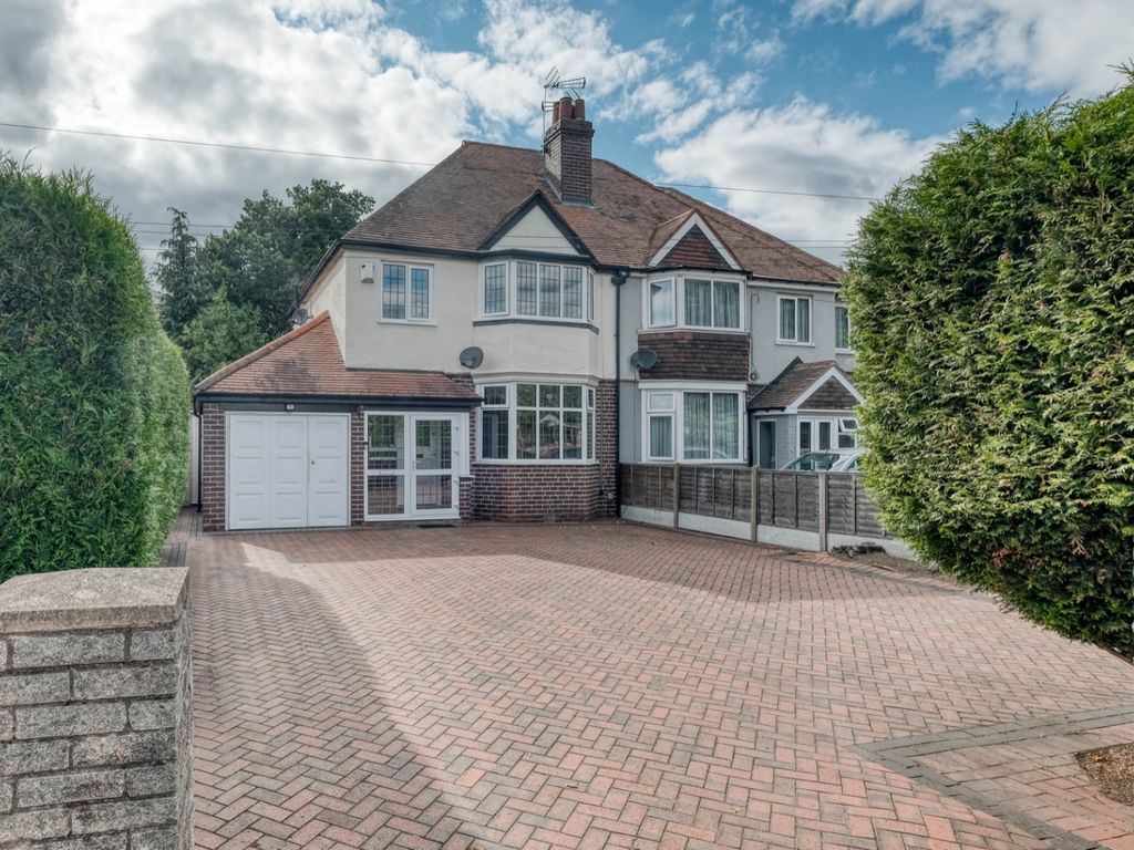 3 bed semidetached house for sale in Stratford Road, Shirley, Solihull