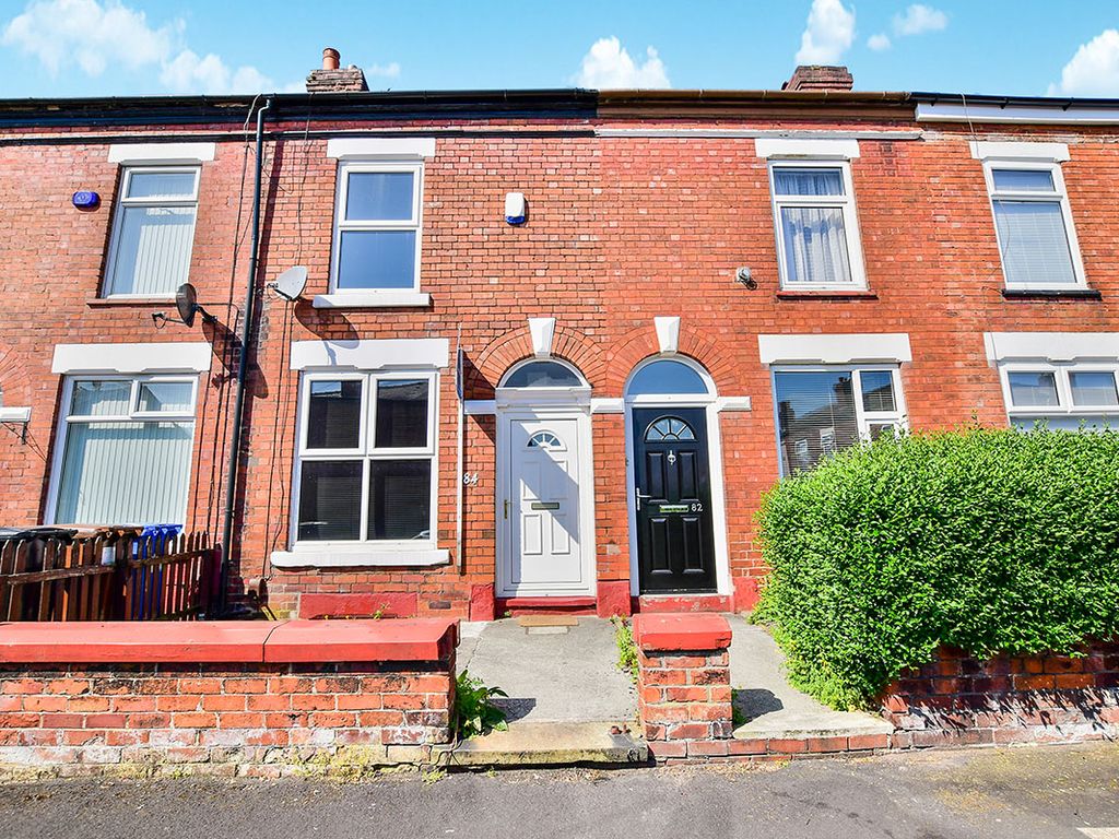 2 bed terraced house to rent in Carmichael Street, Stockport, Cheshire