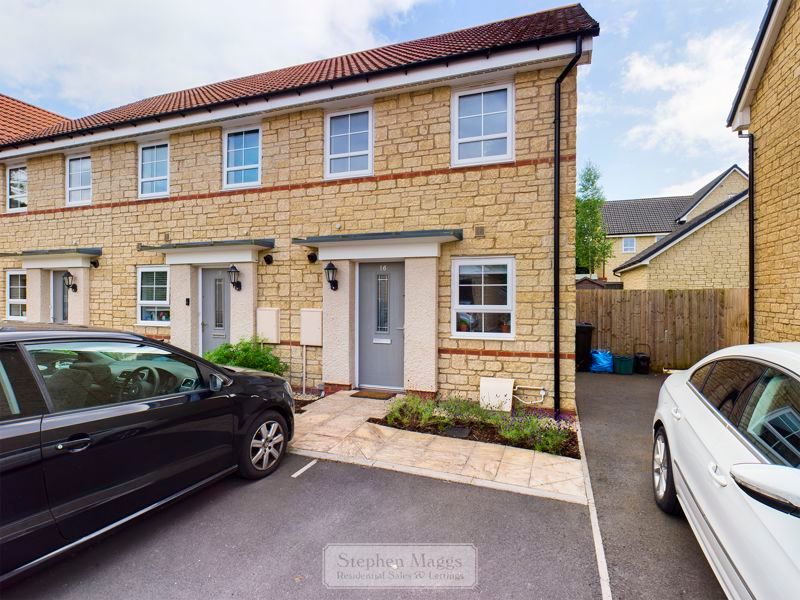 2 bed end terrace house to rent in St Whites Close, Whitchurch Village