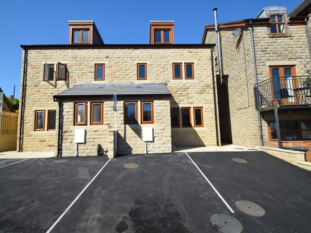 New home, 4 bed semidetached house for sale in Brambleside, Denholme