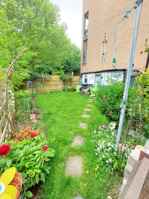 Evelina Road, Nunhead, London SE15  