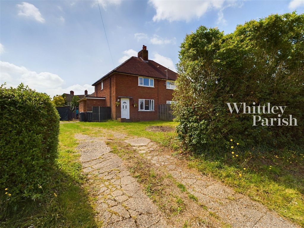 3 bed semidetached house for sale in Upper Rose Lane, Palgrave, Diss