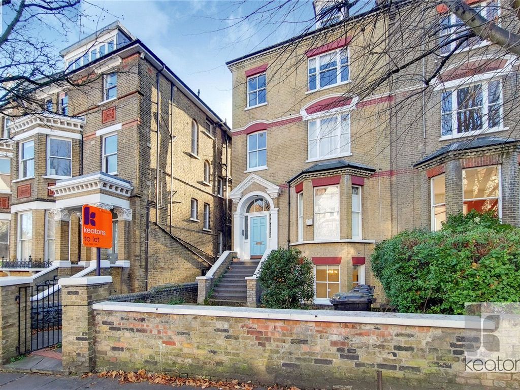 2 bed flat for sale in Anson Road, Tufnell Park, London N7, £625,000