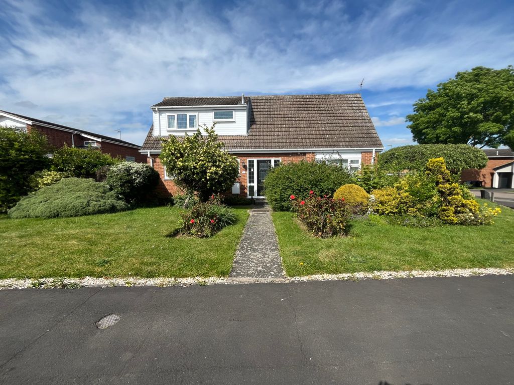 2 bed detached house to rent in Peascliffe Drive, Grantham NG31, £1,250