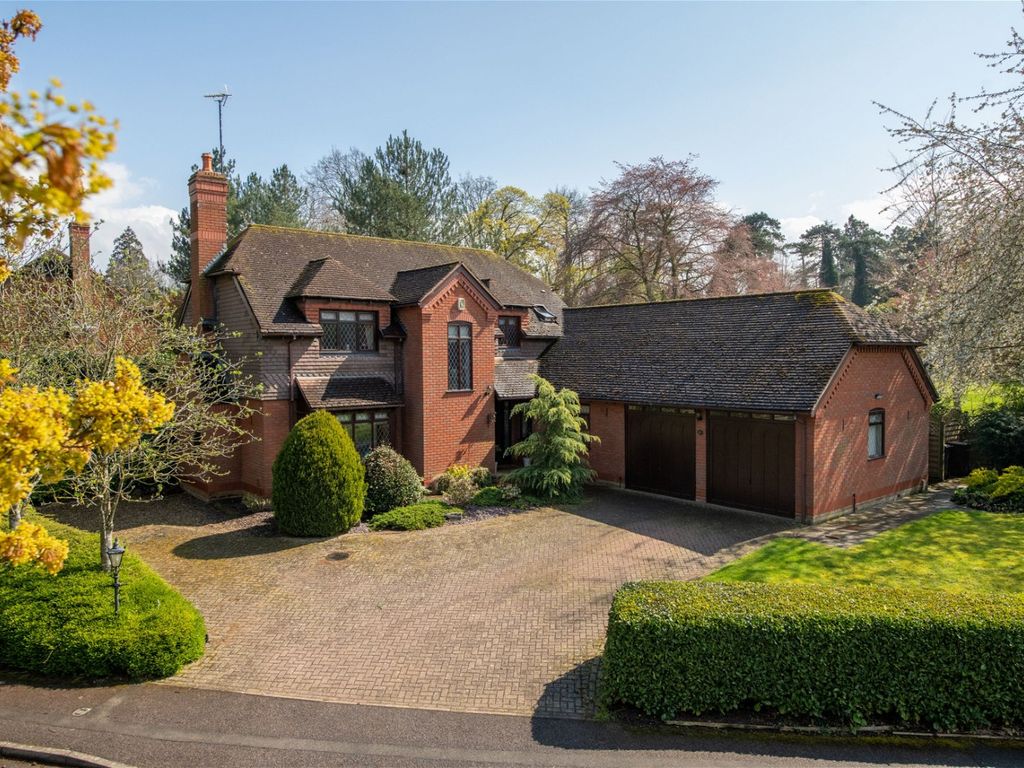 4 bed detached house for sale in Windingbrook Lane, Northampton NN4 ...