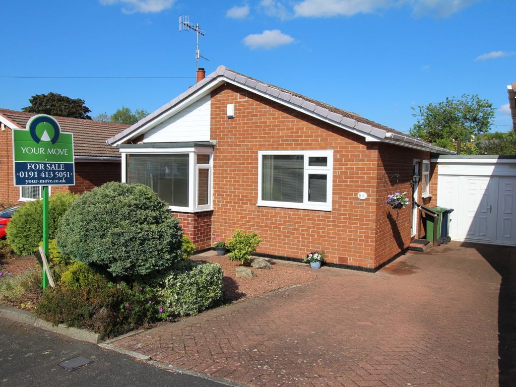 2 bed bungalow for sale in The Meadows, Ryton, Tyne And Wear NE40 - Zoopla