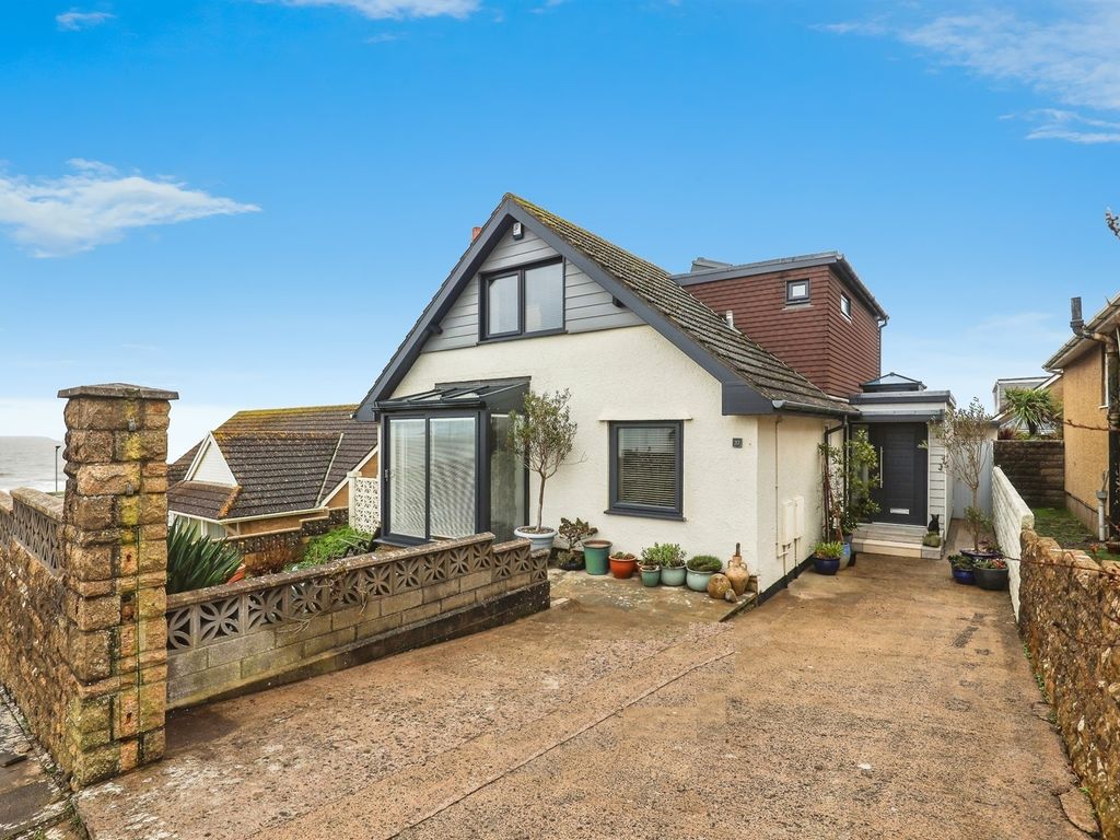 3 bed detached bungalow for sale in Seaview Drive, OgmoreBySea