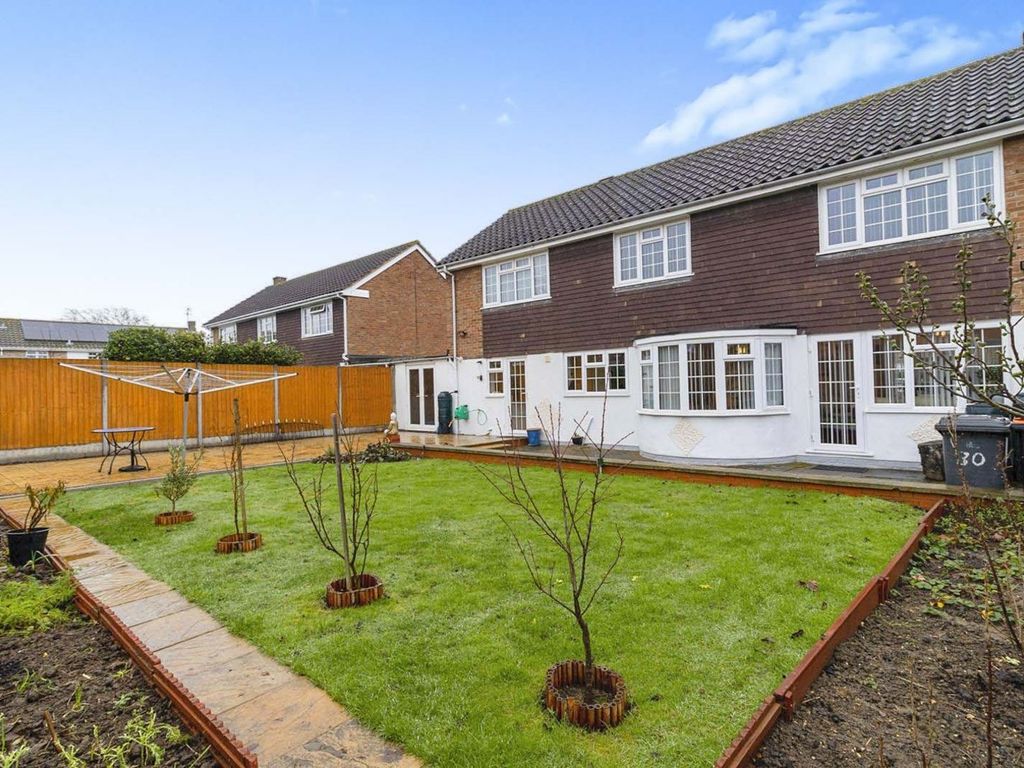 Barnstaple Road, Bedford MK40  