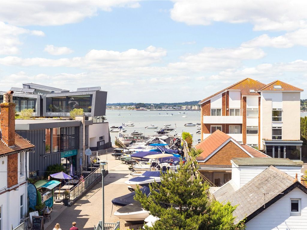 4 bed semidetached house for sale in The Peninsula, Panorama Road