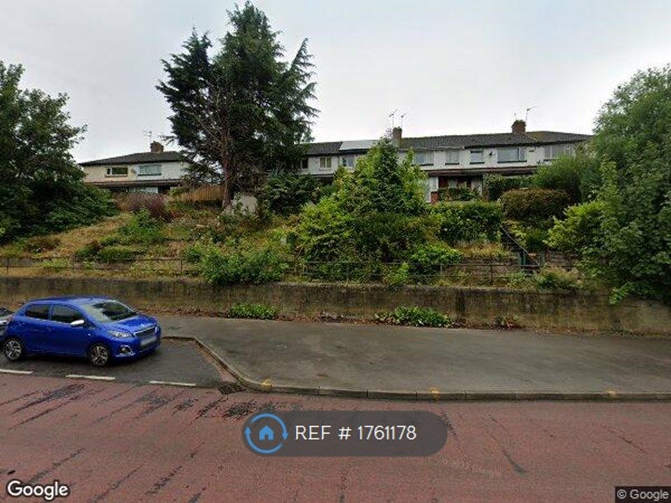 3 bed terraced house to rent in Kirkstall Road / Burley Crescent, Leeds LS4 Zoopla