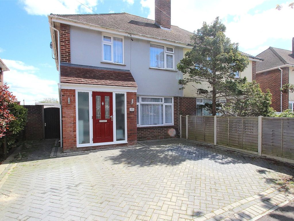 3 bed semidetached house for sale in Nobes Avenue, Gosport, Hampshire