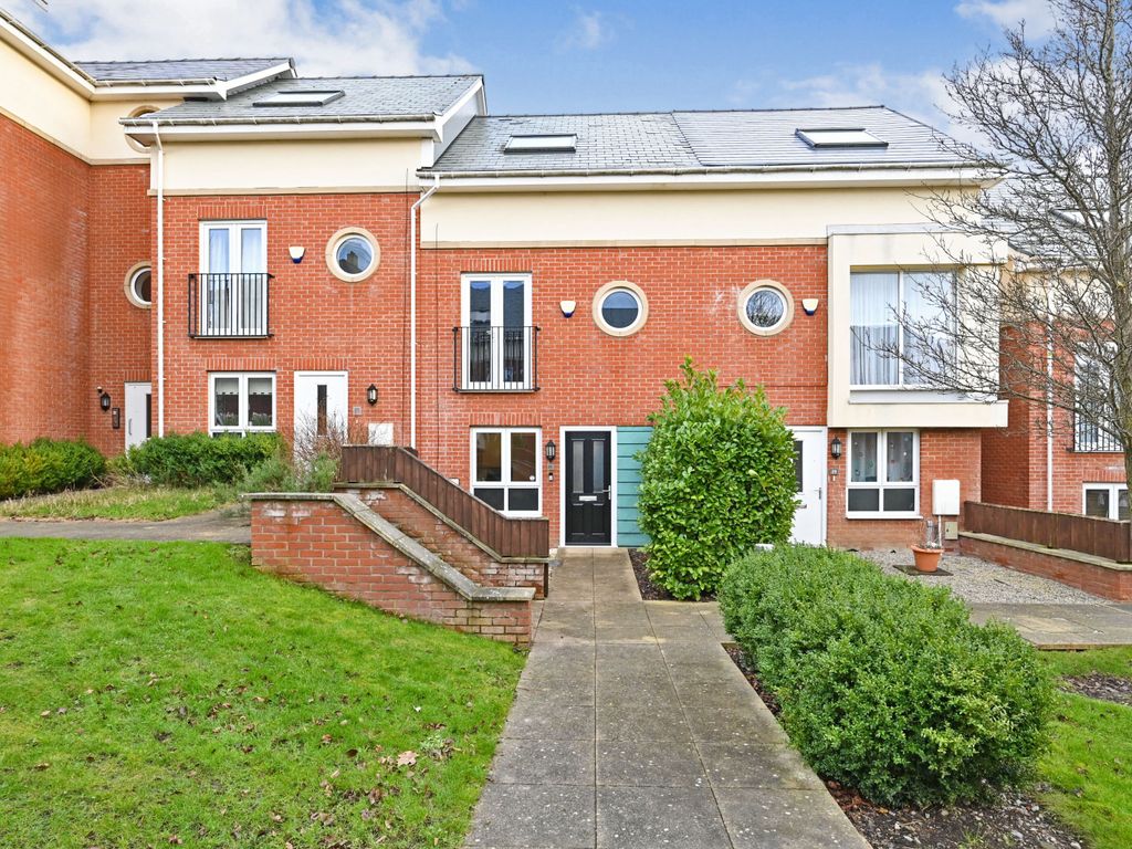 3 bed terraced house for sale in Ashton Bank Way, AshtonOnRibble