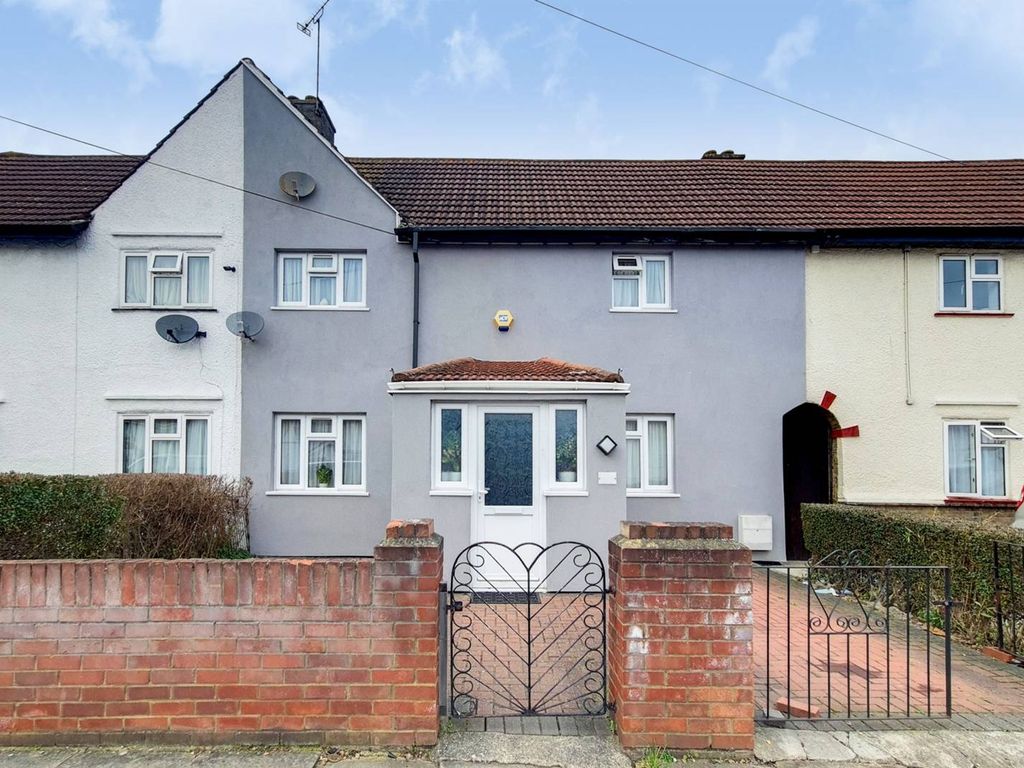 St Aubyns Avenue, Hounslow TW3  