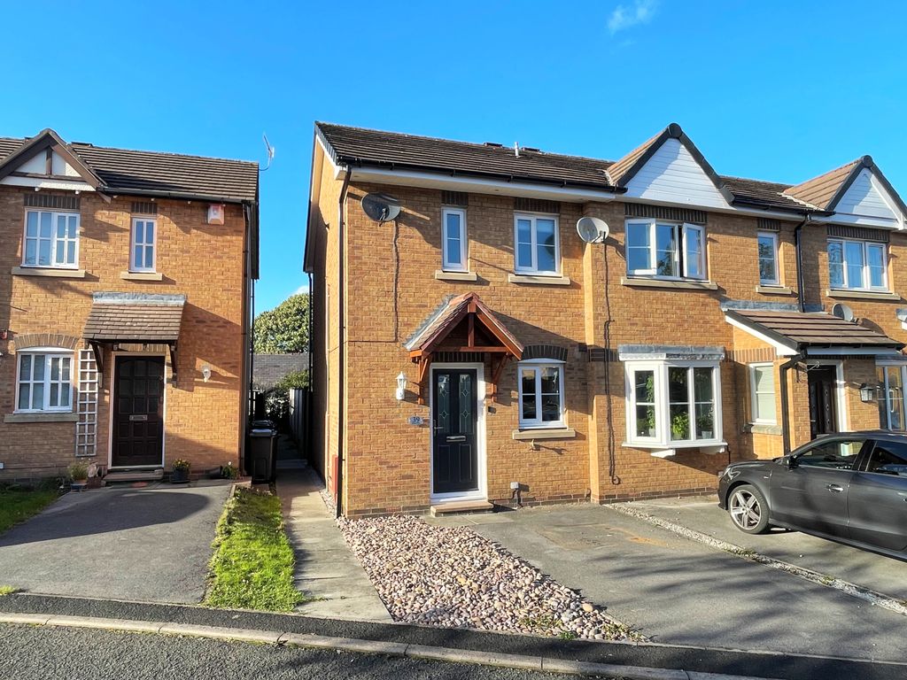1 bed terraced house for sale in Sutton Way, Hadfield, Glossop SK13