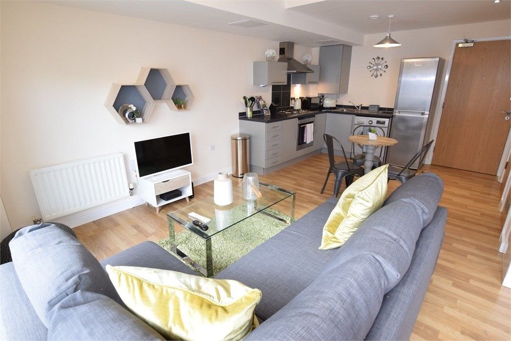 Canons Way, Bristol BS1  