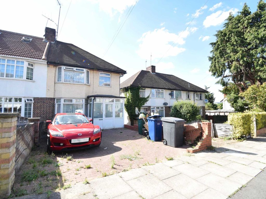 3 bed semidetached house for sale in Selborne Gardens, Hendon NW4 Zoopla