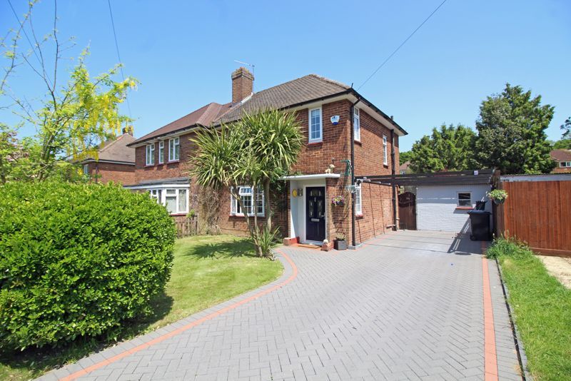 3 bed semidetached house for sale in Orchard Road, Sanderstead, Surrey CR2 Zoopla